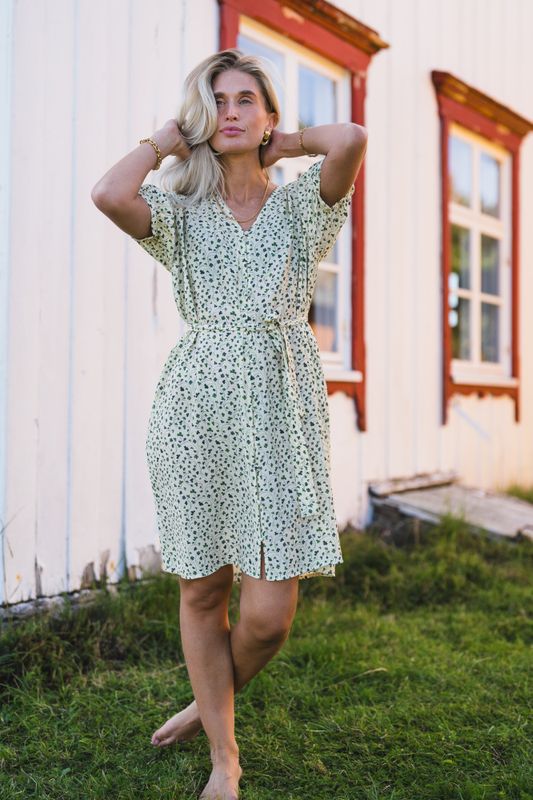 Astrid 2/4 V Shirt Dress Eng Ivy Flower